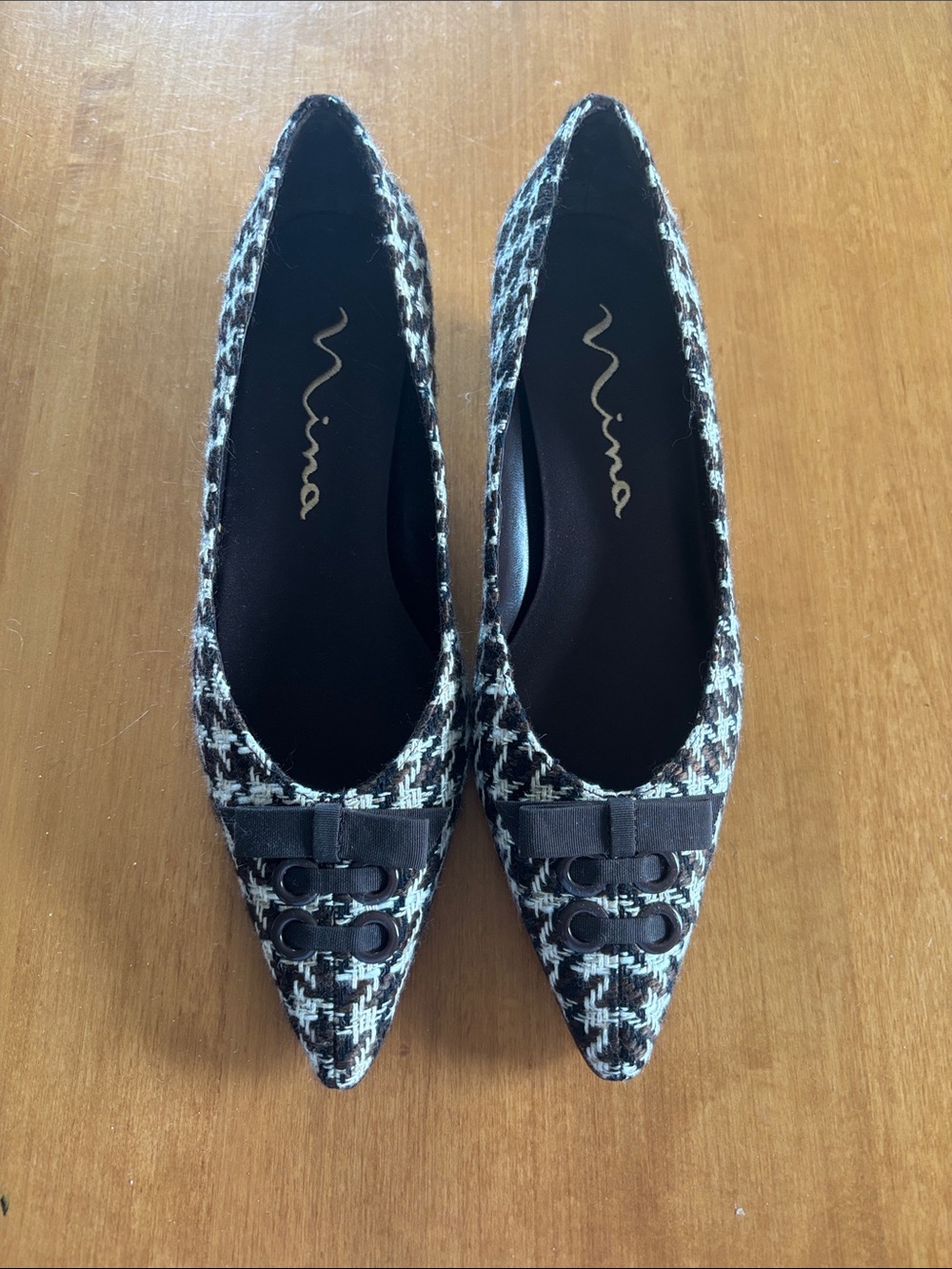 Nina Black & White Houndstooth Pointed Toe Mini Wedge Heels - Size 9